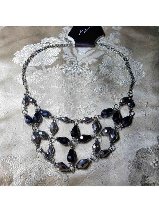 Jewelry - V Quarantine Necklace